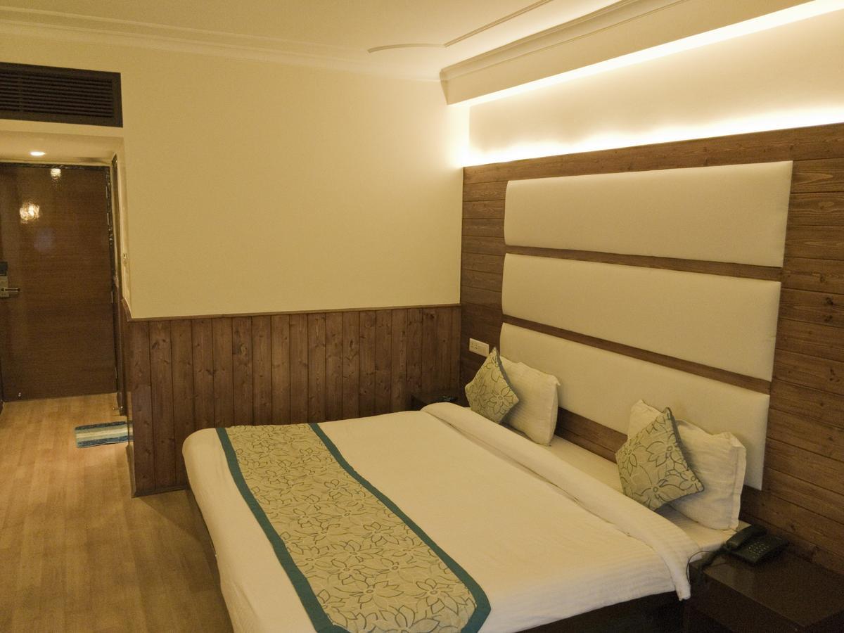 Royal Jardin Whistling Pines Resort Shimla Luaran gambar