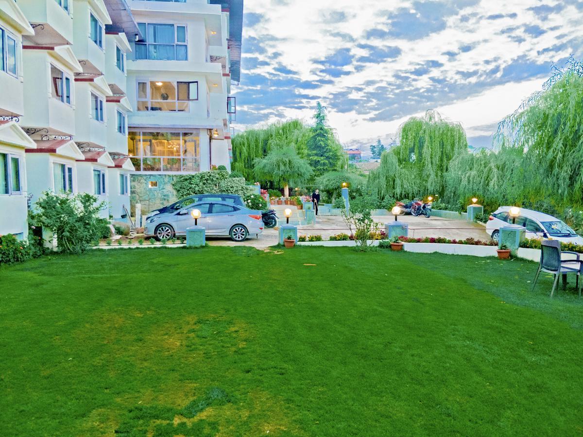 Royal Jardin Whistling Pines Resort Shimla Luaran gambar