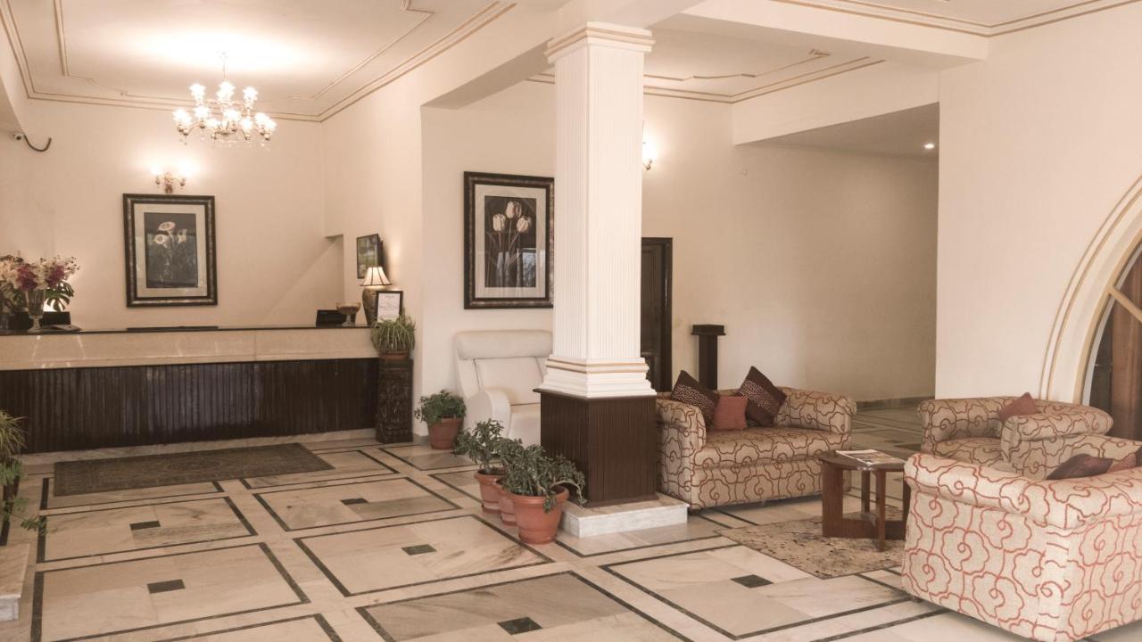 Royal Jardin Whistling Pines Resort Shimla Luaran gambar